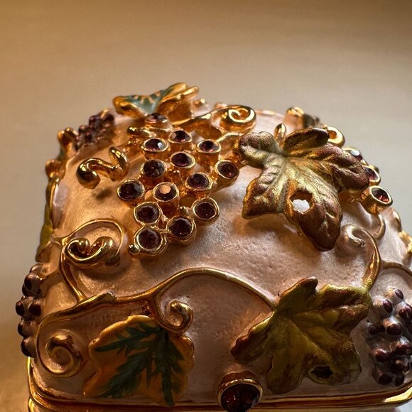 Russian Limoges Decorative Grape Leaf Design Trinket Box Rhinestone - Picture 7 of 15